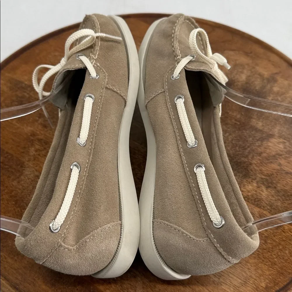 Eastland Shoes Wm 7.5M Yarmouth Tan Suede Boat Moccasin Loafers